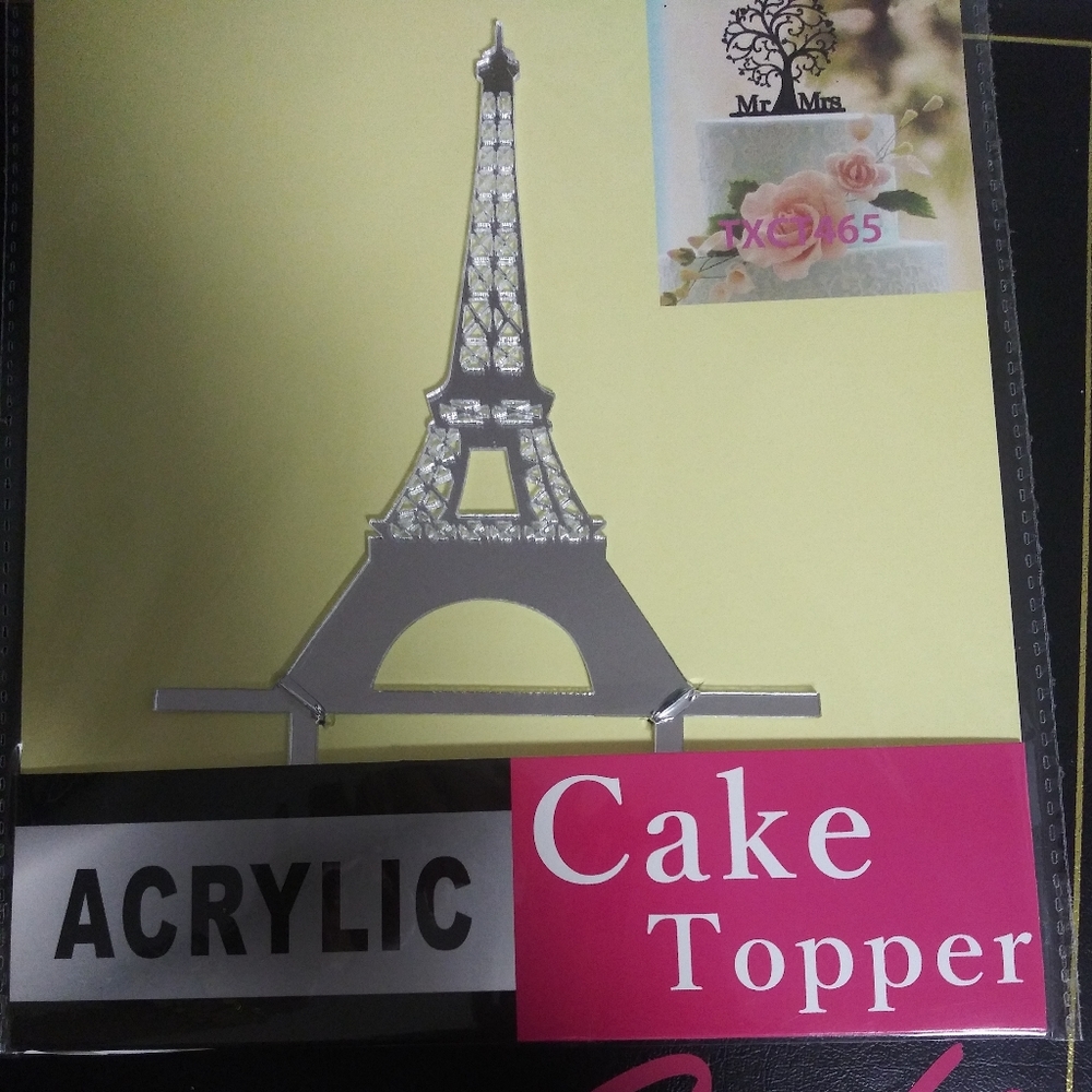 Cake topper
